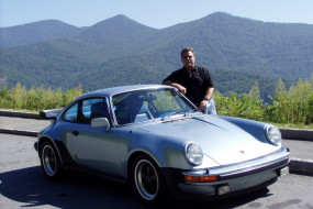 Jim was well known for his beautiful blue '77 930 Turbo.